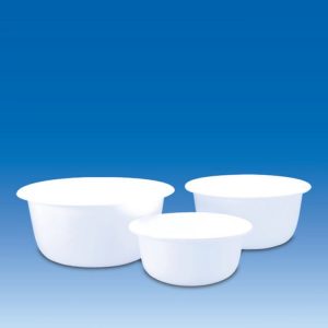 Cubetas y recipientes con tapa